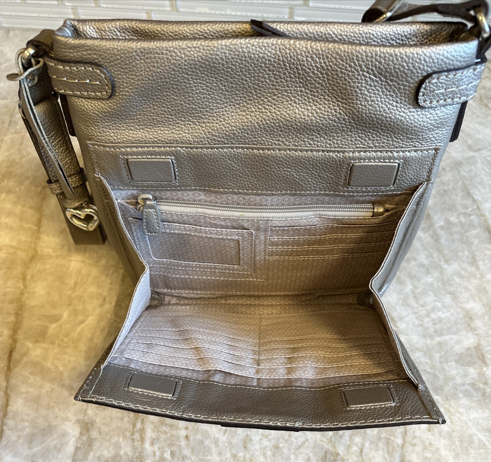 NWTG Brighton Pretty Tough Royce Zinc Pearl Super Organizer Leather MSRP $445