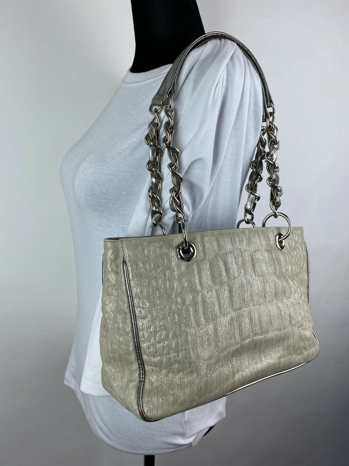 Due Fratelli Croc Embossed Gray Leather Chain Handles Tote Handbag Satchel Purse