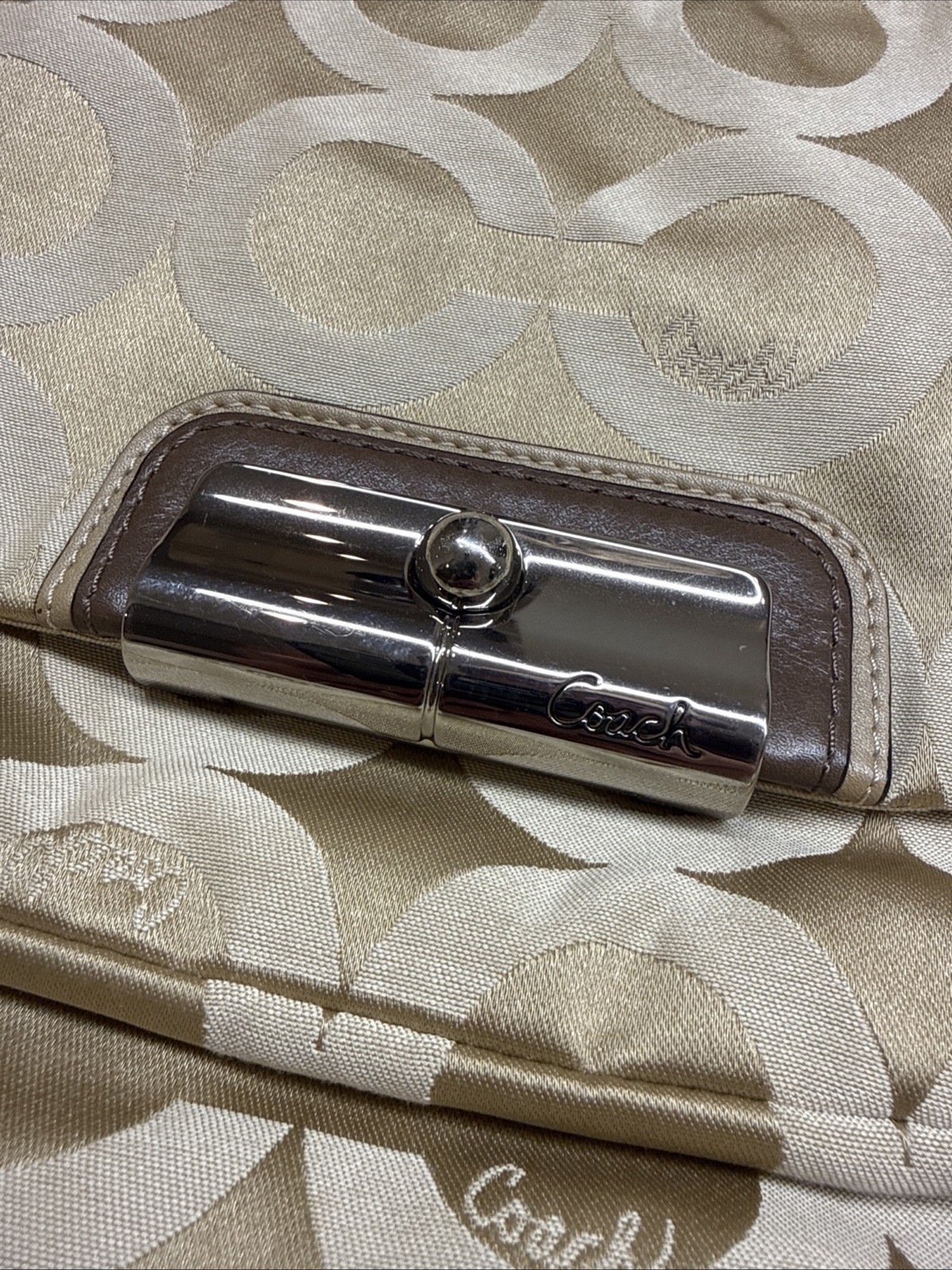 COACH Kristin OP Art Signature Shoulder Purse Khaki L1082-16784 Bag Included