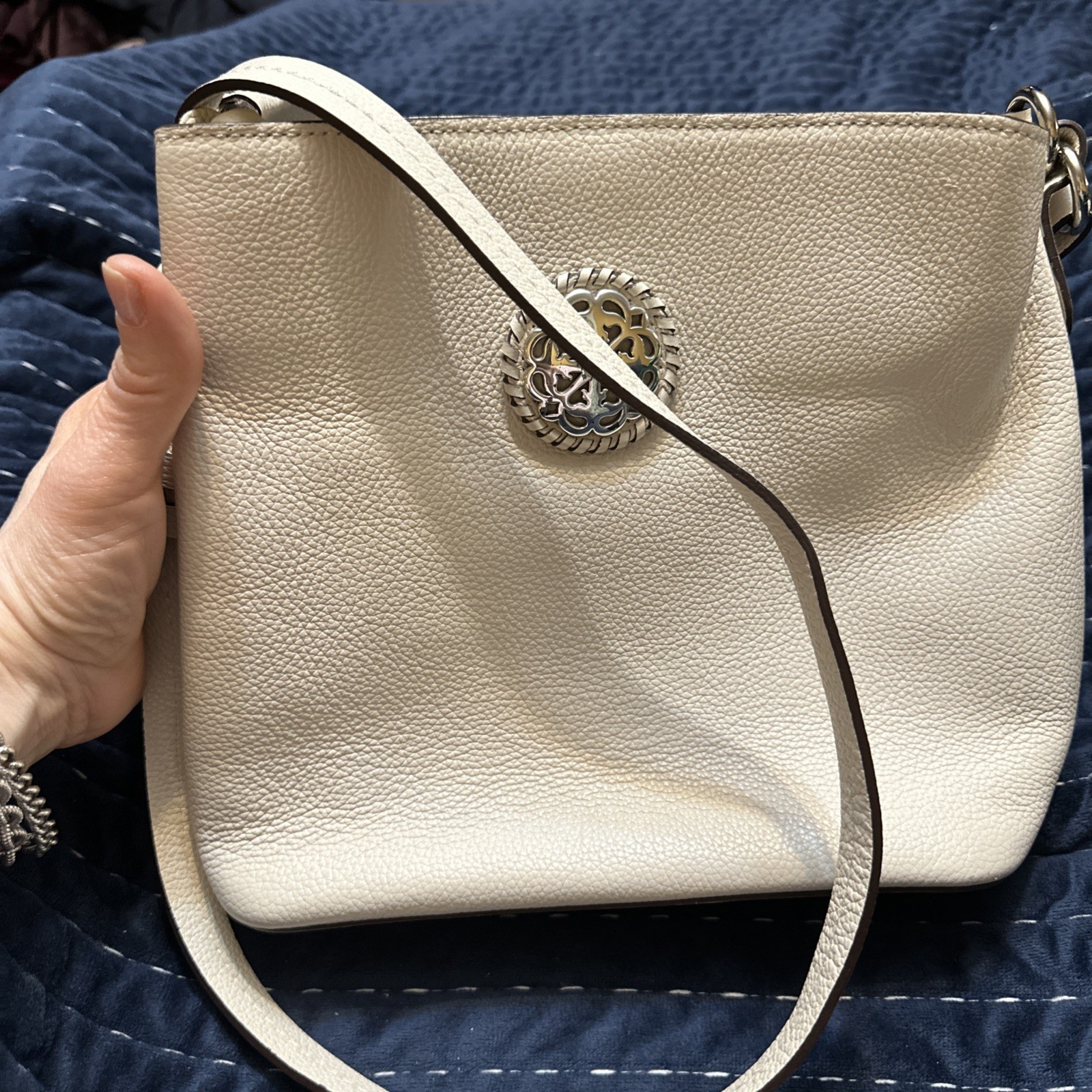 BRIGHTON FERRARA COLLECTION WHITE NOELLE BUCKET BAG CROSSBODY SHOULDER BAG $410