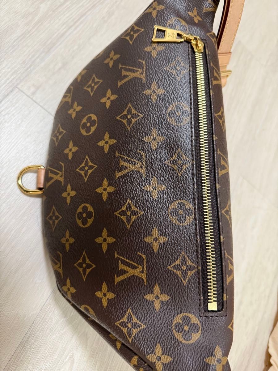 LOUIS VUITTON Bag: Monogram Bumbag M43644 Brown W37H14D13cm w/box dust bag;–