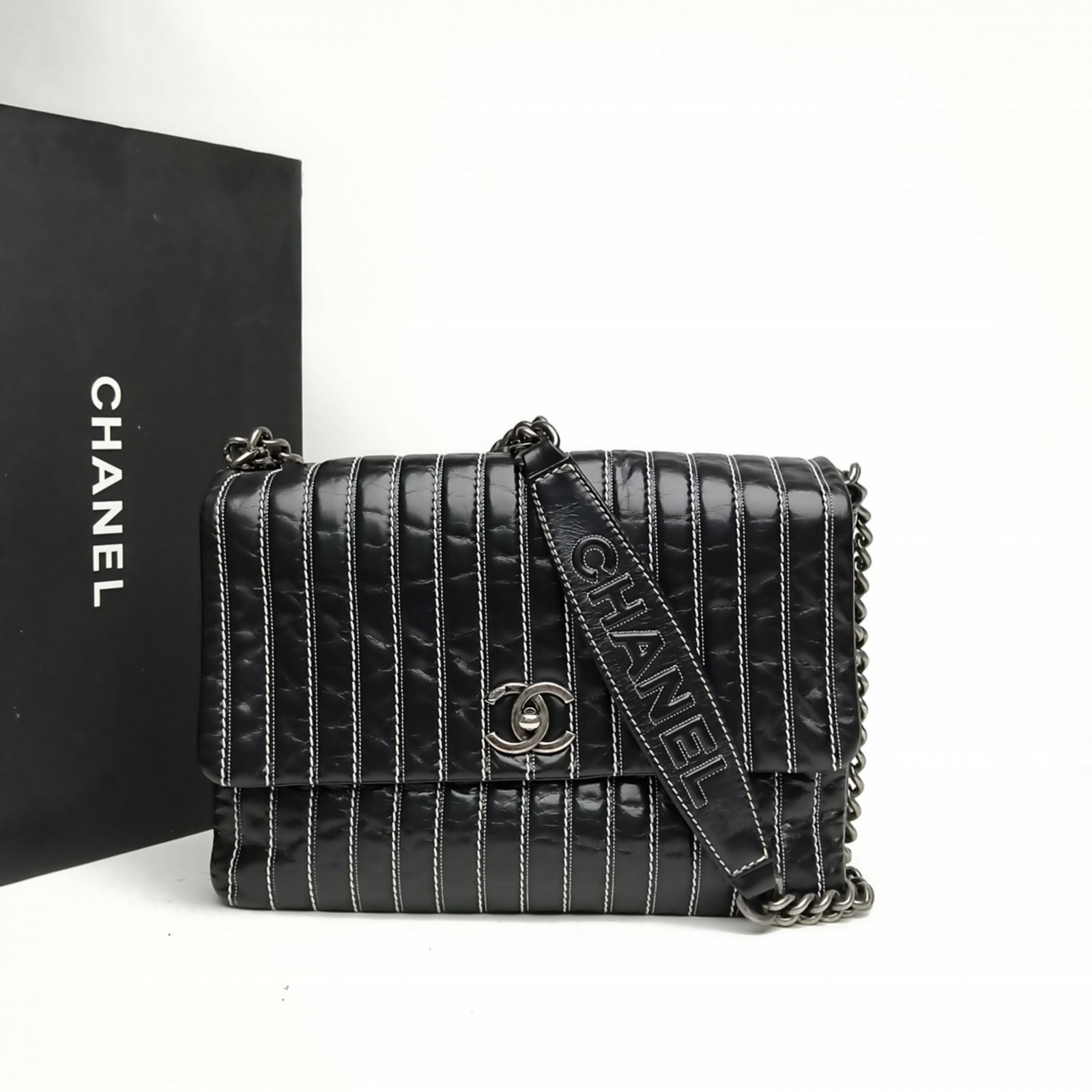 CHANEL Black Vertical Stripes Envelope Airport Bag Calfskin Crossbody Bag