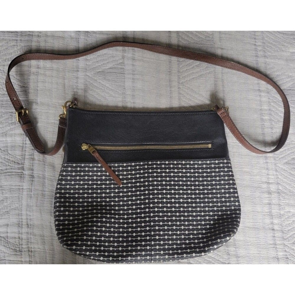 Fossil Fiona Crossbody Bag – Black/White Pattern & Leather Trim