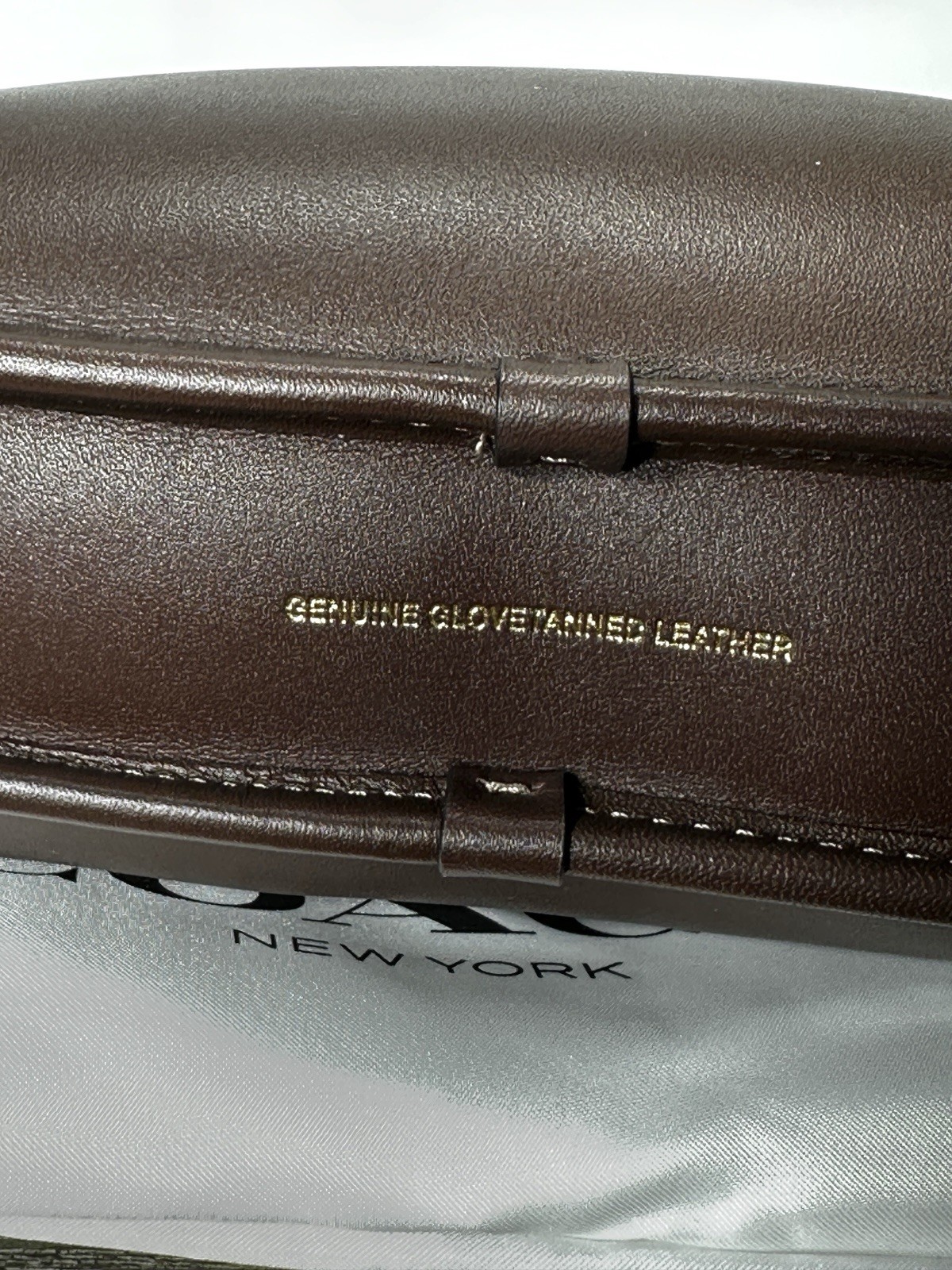 Coach Curve Zip Bag in Maple Glovetanned Leather CAF11 NWT