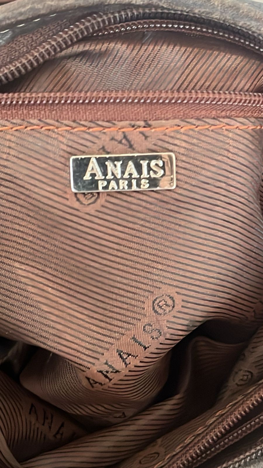 Anais Paris Brown Leather Crossbody Bag Women Adjustable Strap Distressed Vintag