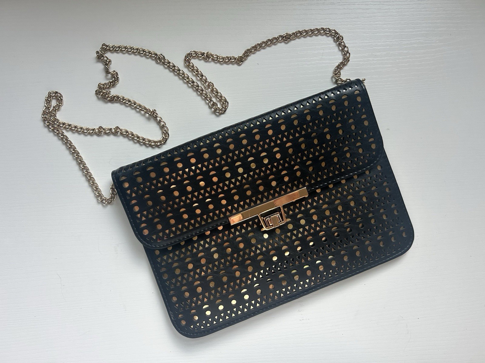 Black & Gold Chain Cut Out Convertible Clutch Shoulder Bag Purse Crossbody
