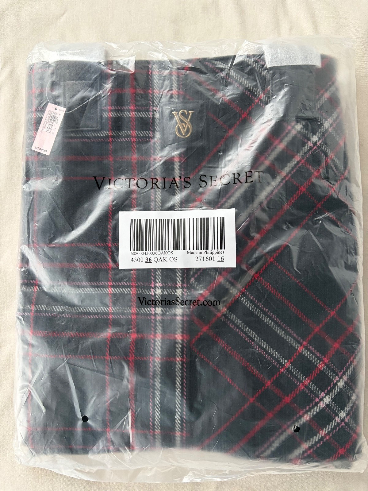 Victoria Secret VS – PLAID TOTE BAG CYBER MONDAY 2025- NWT Sealed Package