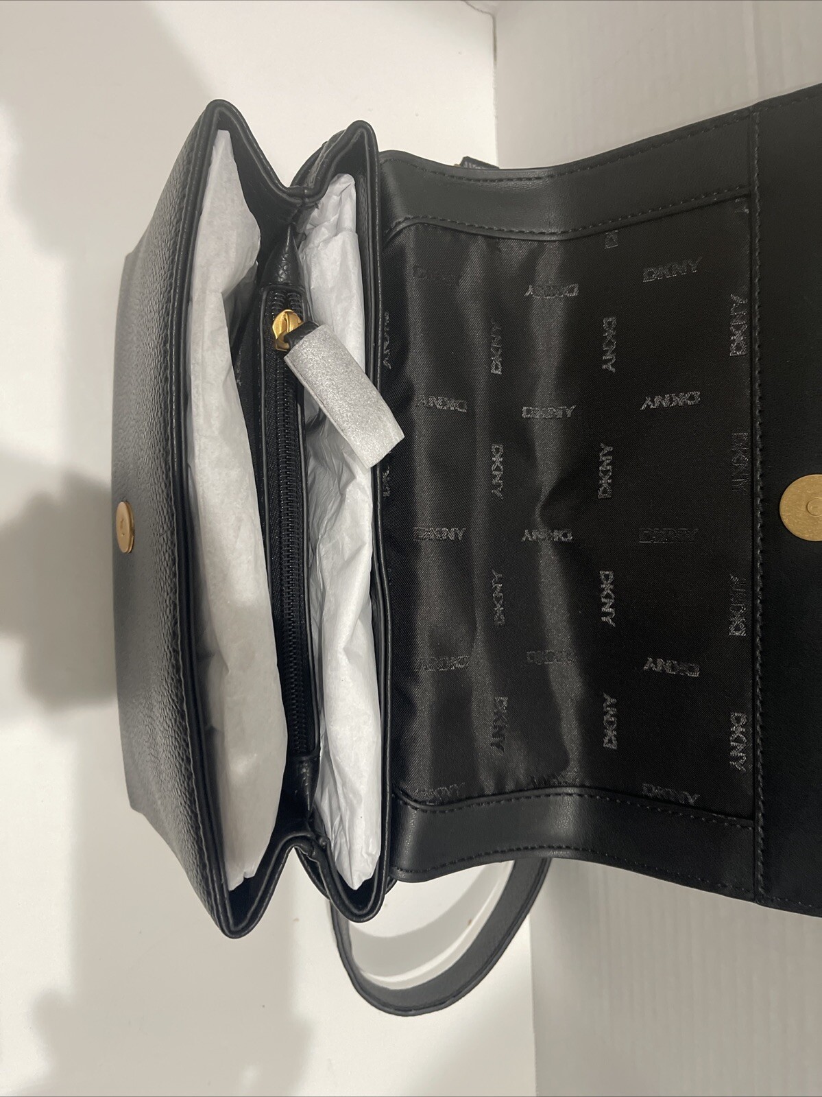 DKNY EVONE FLAP SHOULDER PURSE R433AD78 MSRP $198.00