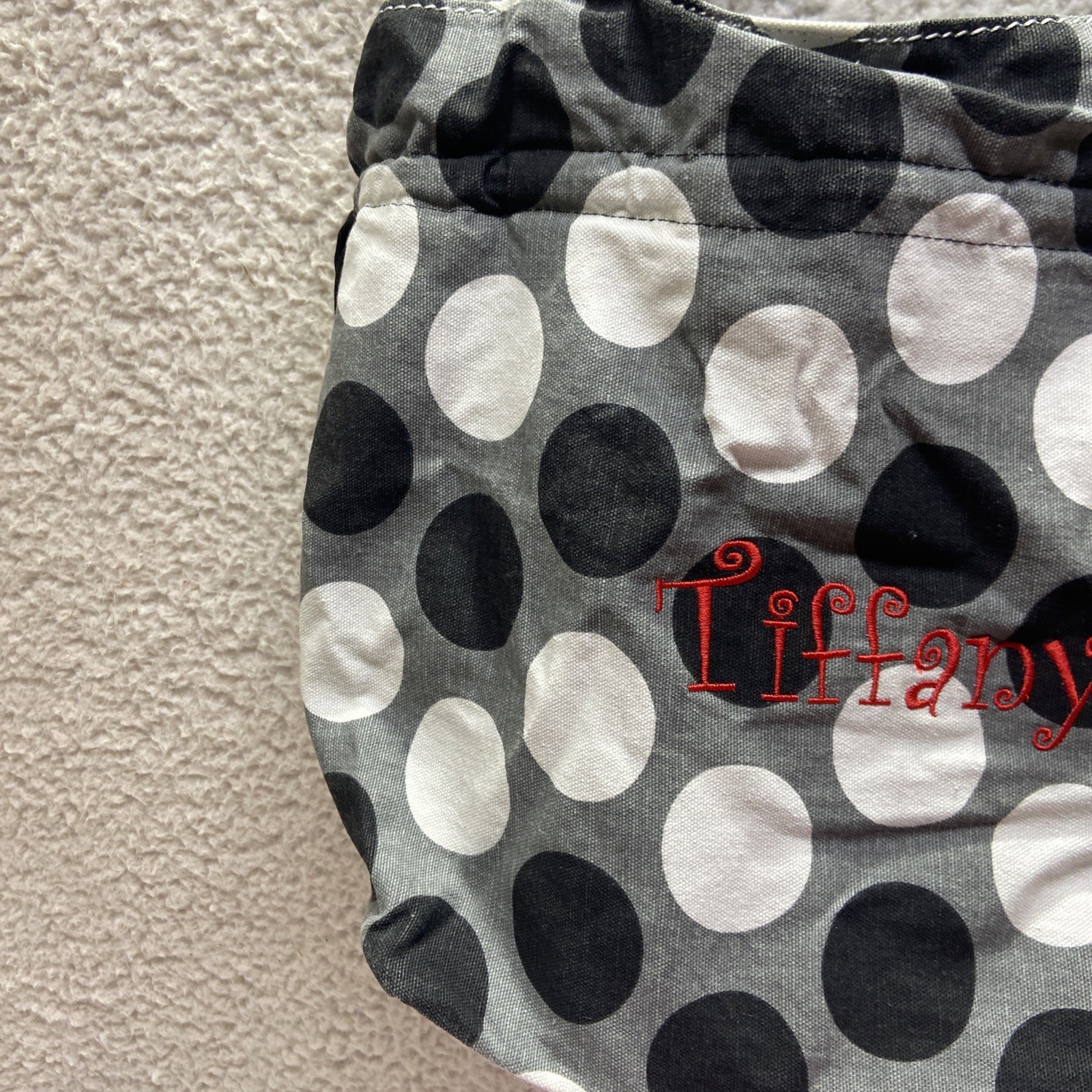 Thirty-One Around Town Tote in Gray/white/Black. Tiffany
