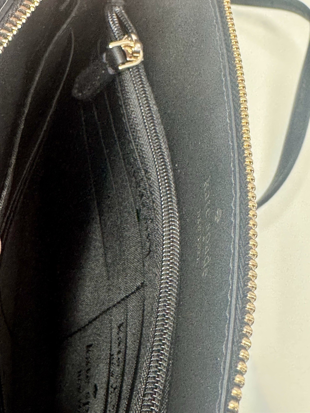 Kate Spade New York Leila Small Flap Crossbody Pebbled Leather Black K8284 New