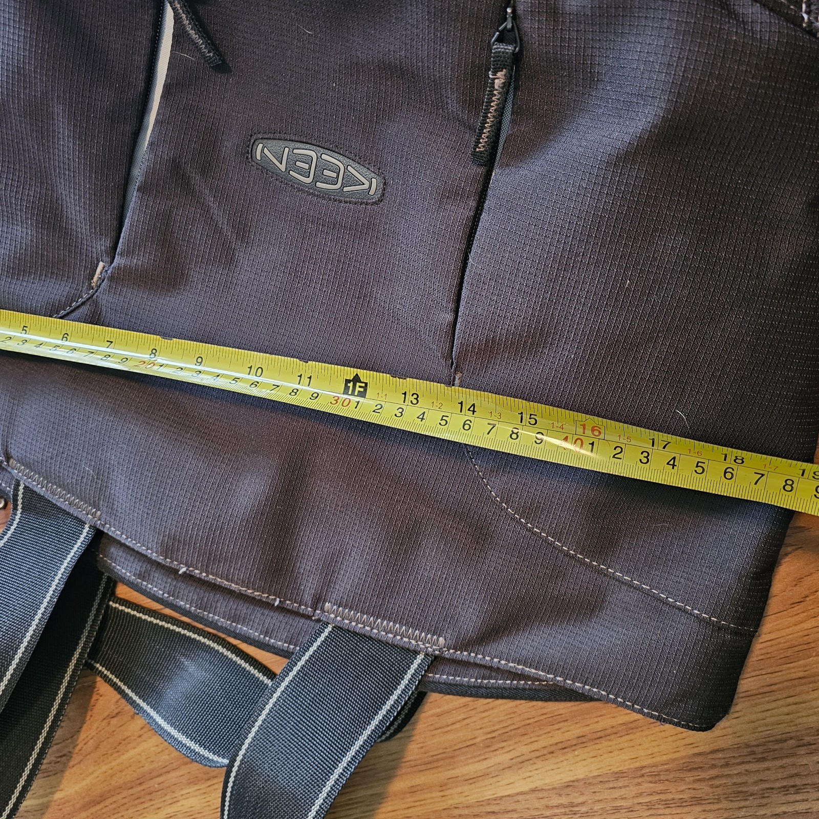 KEEN Hybrid Transport Tote Bag Laptop Messenger Fits Hiking Boots Sandals Etc.