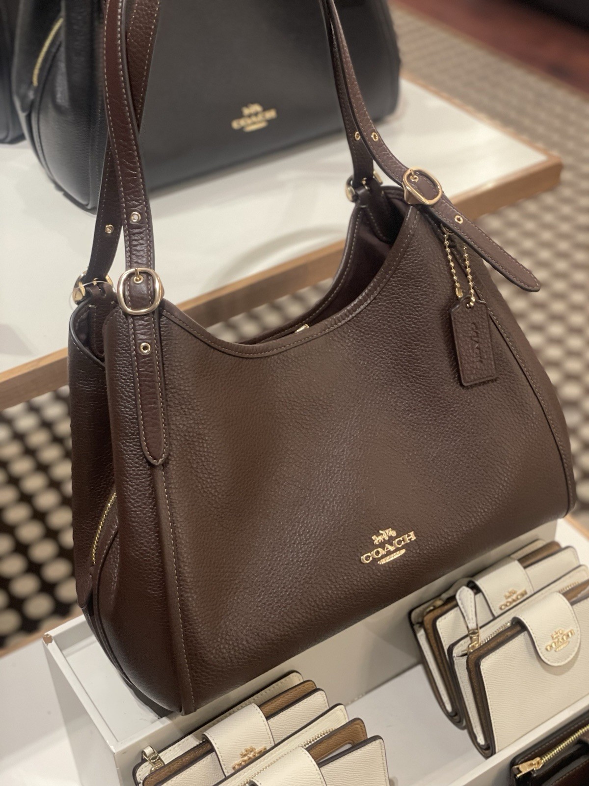 Coach Erin Shoulder Bag In pebble Leather In Gold/Maple CAQ86 NWT