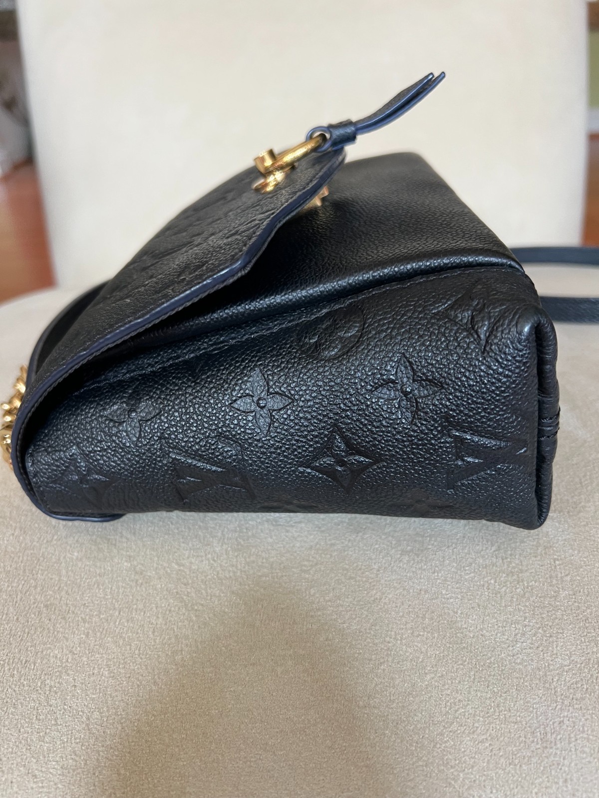Louis Vuitton Blanche Handbag Monogram Empreinte Leather BB-BLACK