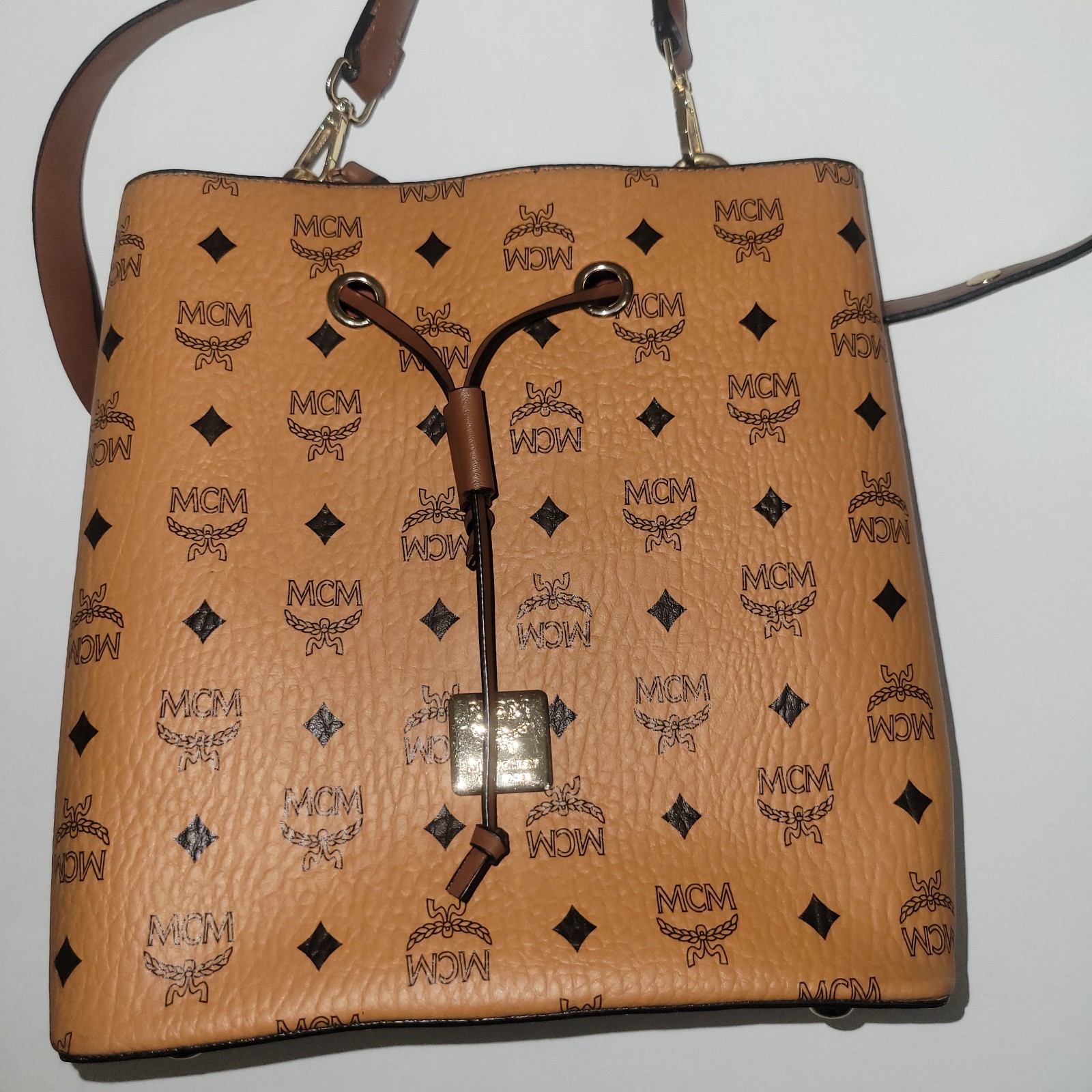 Rare MCM Visetos Cognac Drawstring Bucket Bag Crossbody Shoulder Authentic