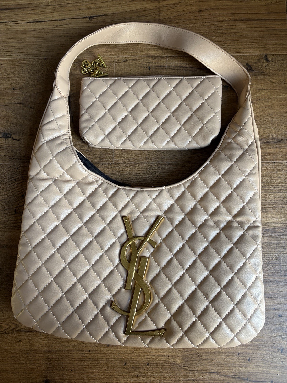Saint Laurent YSL