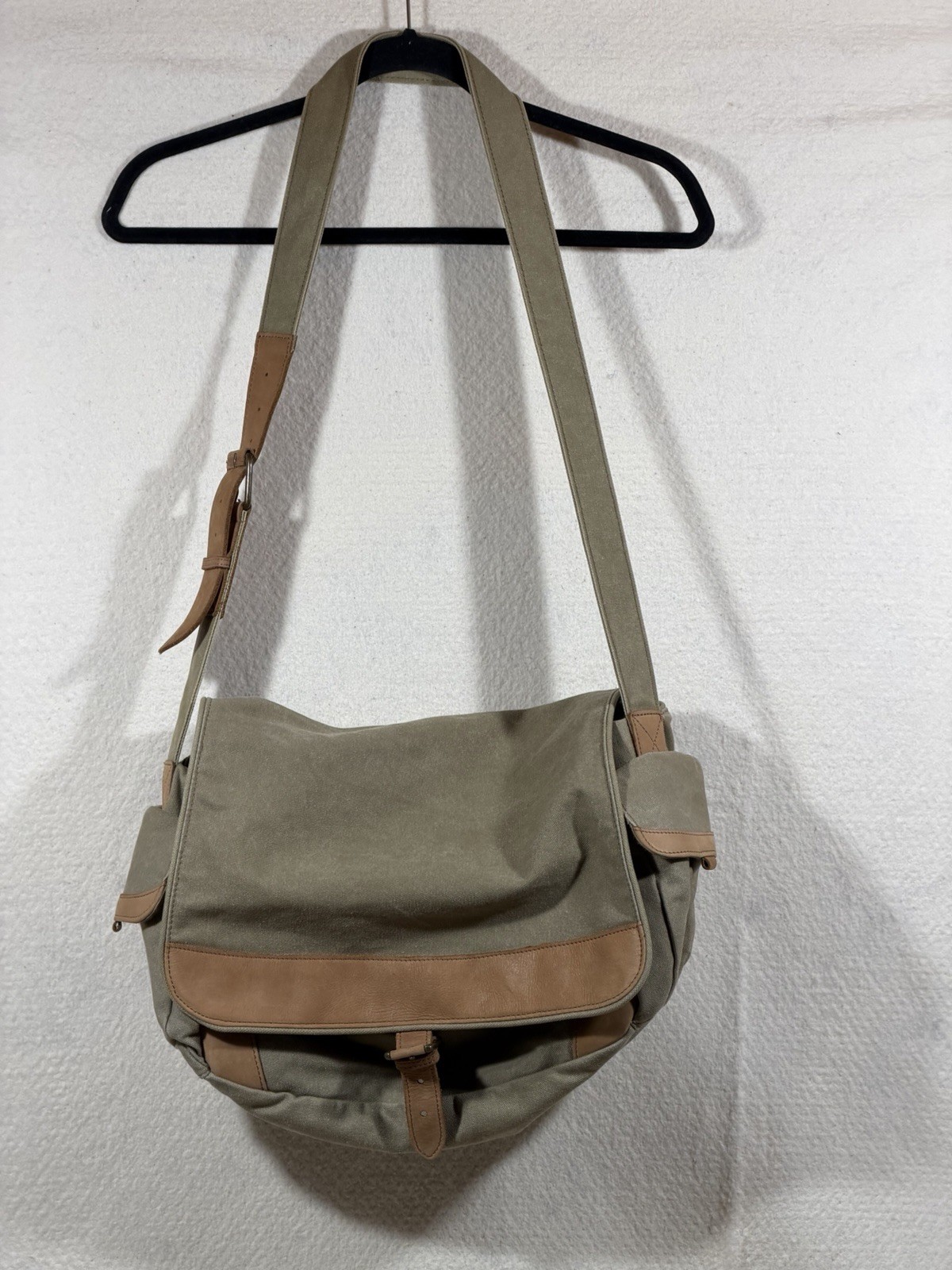 LL Bean Canvas Leather Messenger Bag Olive Travel Heritage Workwear Style