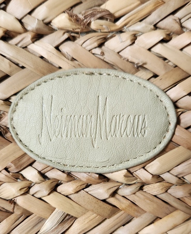 NEIMAN MARCUS Straw Bag Beach Purse Tote Green Camo Camouflage Handles Y2K Boho