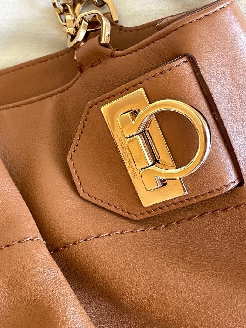 Salvatore Ferragamo Gancini Leather Shoulder Bag Brown Gold Hardware Vintage