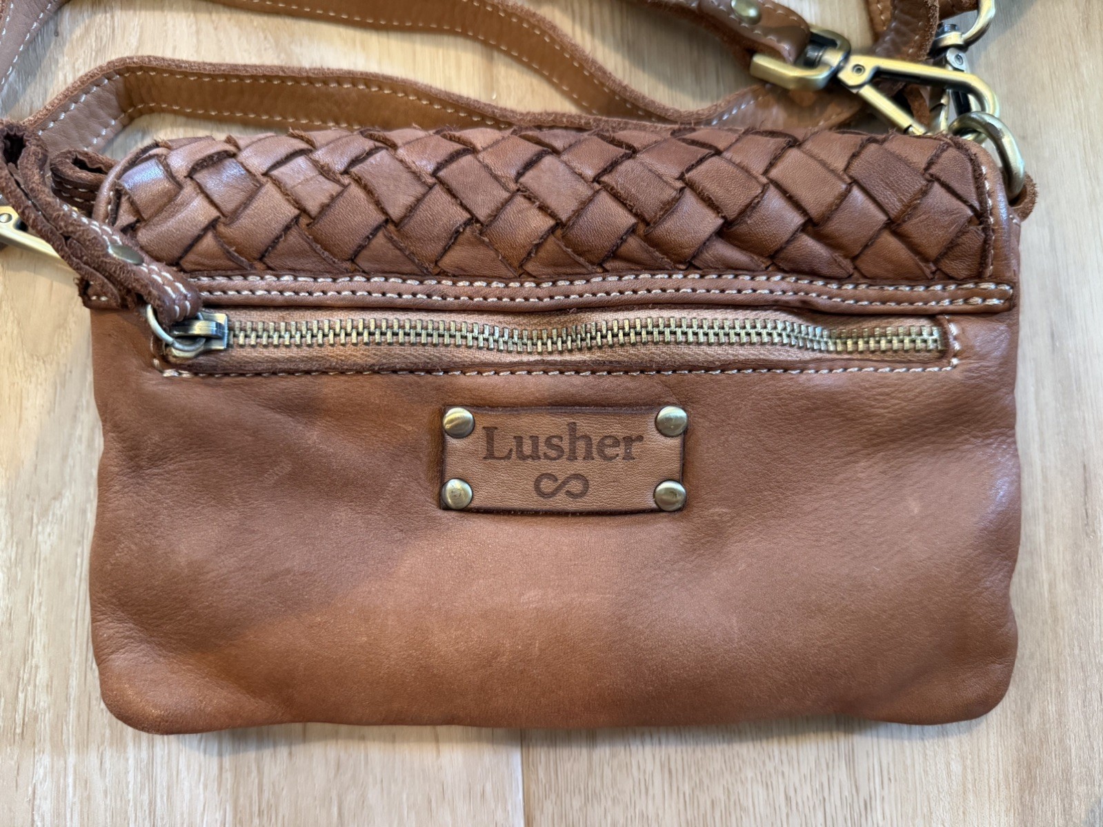 Lusher Italy Brown Woven Leather Crossbody Shoulder Bag Braided Flap Purse