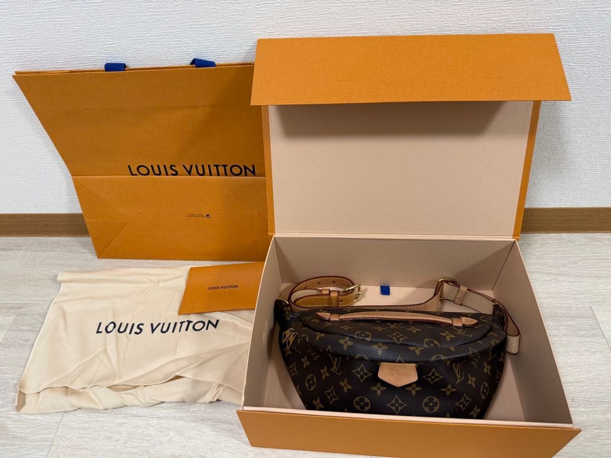 LOUIS VUITTON Bag: Monogram Bumbag M43644 Brown W37H14D13cm w/box dust bag;–