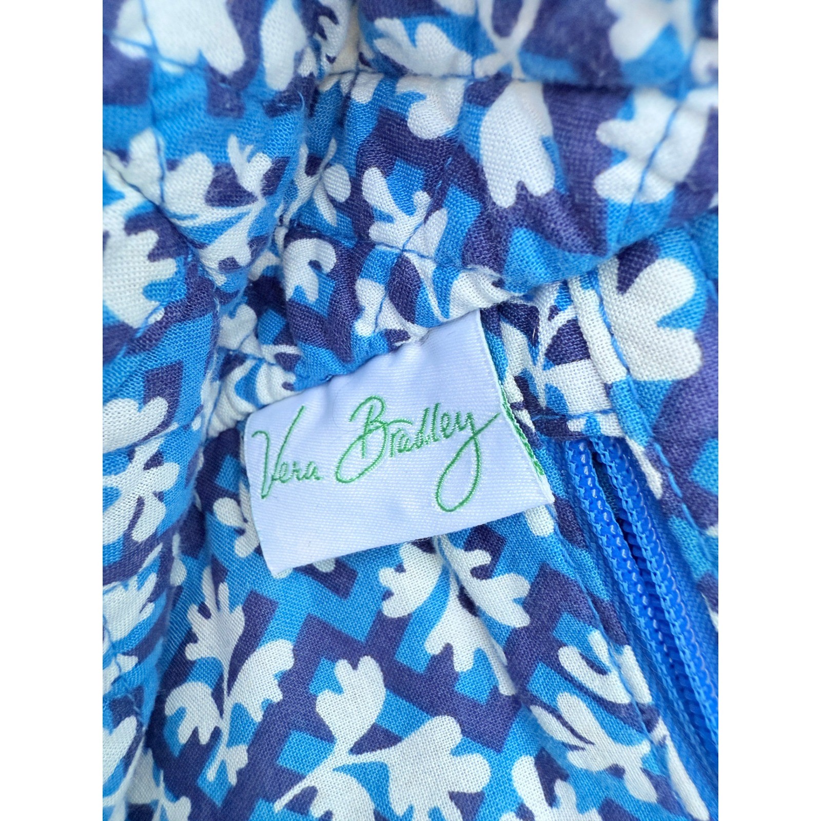 Vera Bradley Blue Lagoon Tote Bag Comfy Cozy Quilted Cotton Retired Cottagecore
