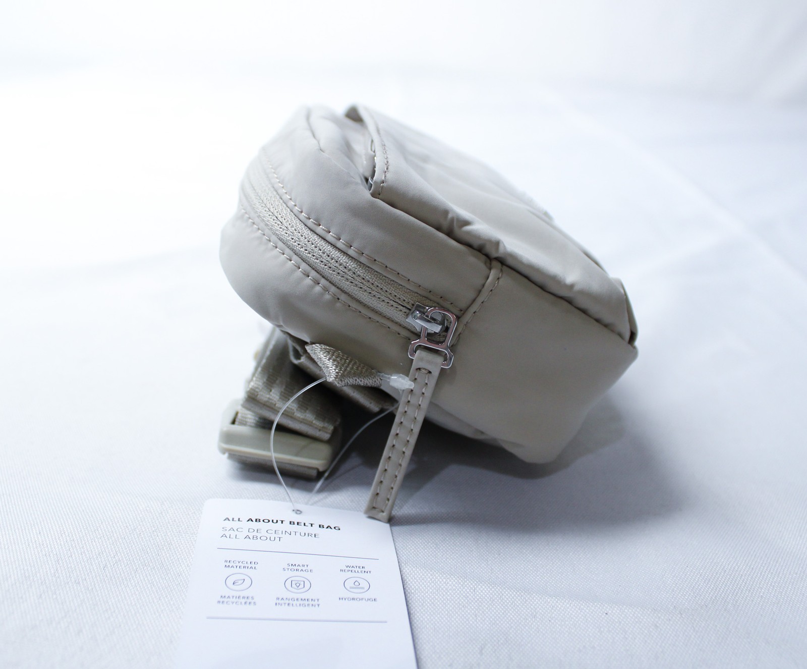 Athleta Women’s All About Crossbody Belt Bag NC3 Oyster Grey One Size NWT