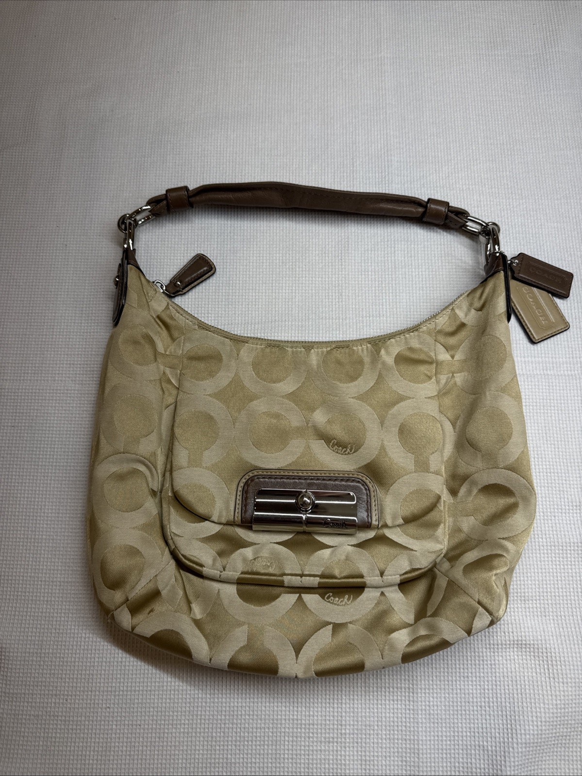 COACH Kristin OP Art Signature Shoulder Purse Khaki L1082-16784 Bag Included