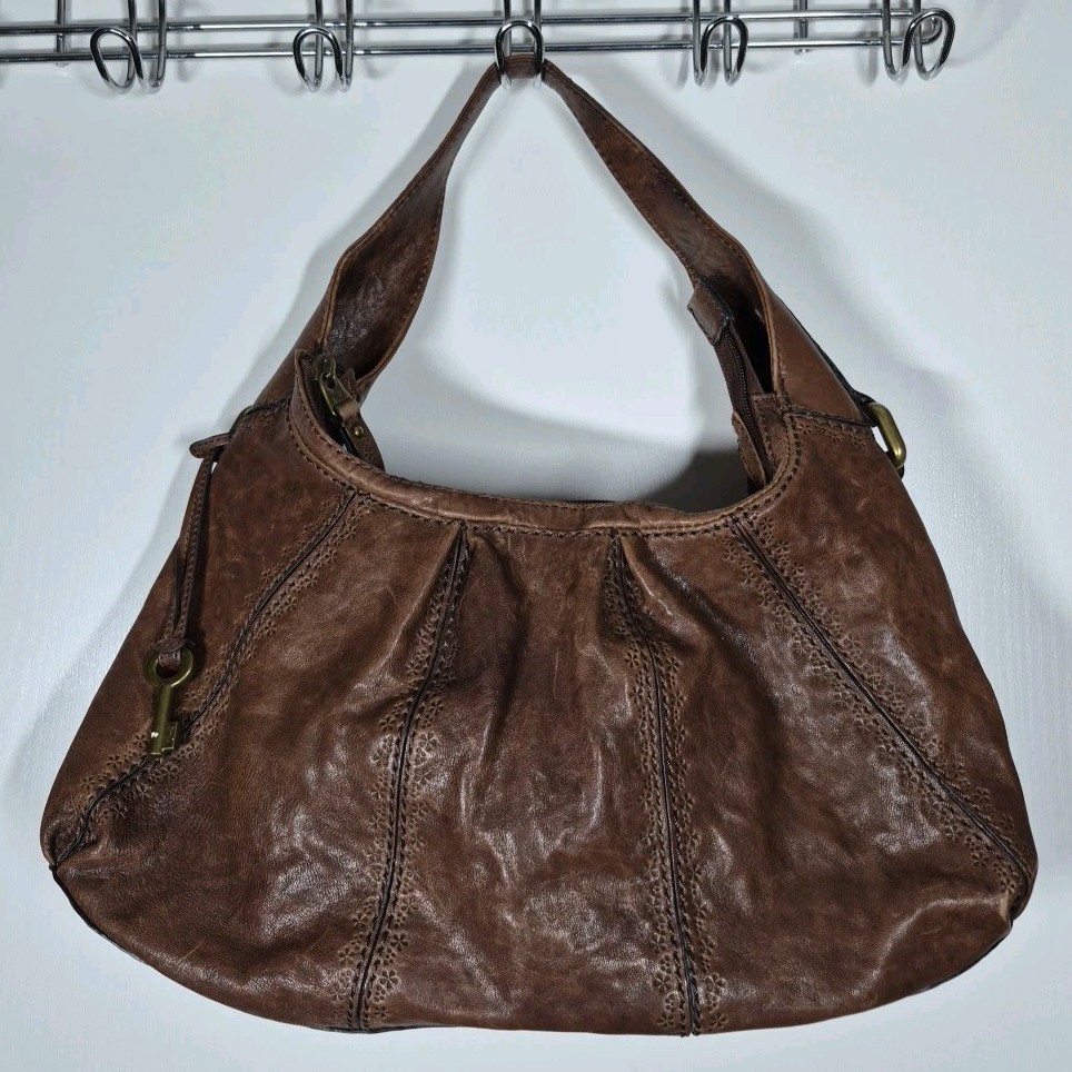 Vtg Fossil Floral Tooled Embossed Soft Leather Slouchy Hobo Purse Shoulder Key