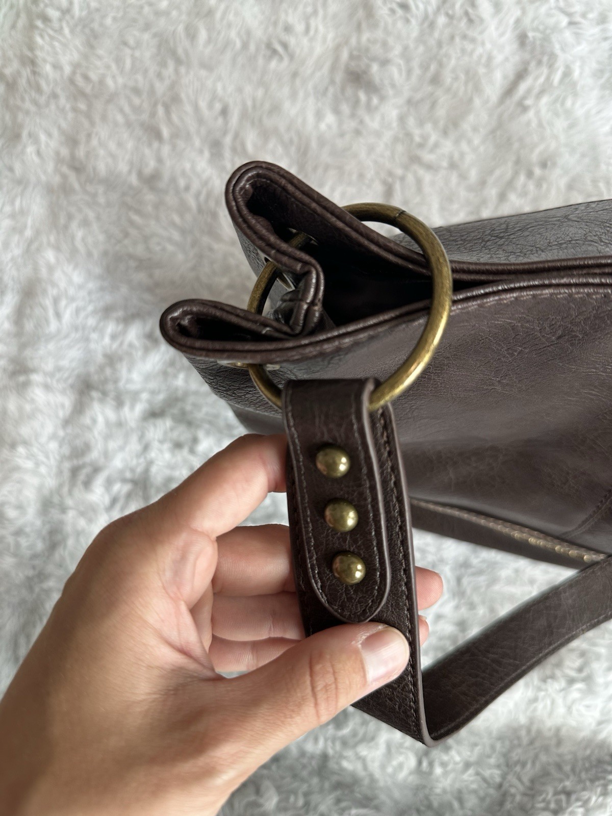 Montana West Brown Shoulder Bag, Zip Closure, Gold Hardware, Inner/Outer Pockets