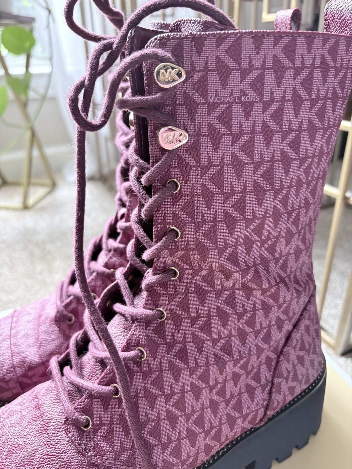 Michael Kors Purple Logo Crossbody Bag Gold Chain Hardware Turn Lock Detach