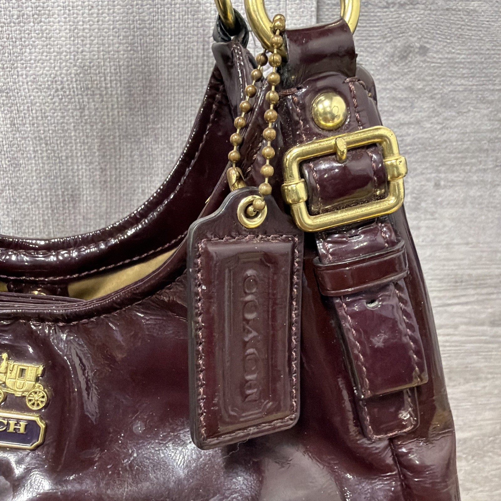 Coach 18760 Madison Maggie Plum Purple Patent Leather Hobo Shoulder Bag
