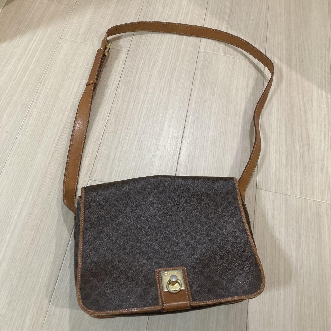 CELINE Shoulder Bag, Leather, Excellent Condition, Authentic, Unspecified Color