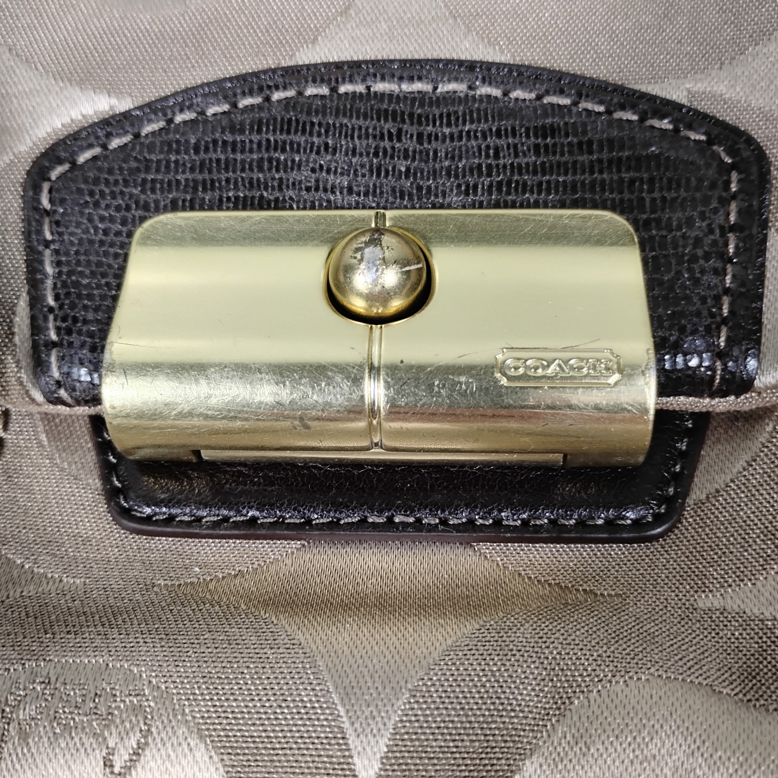 Coach Kristin Op Art Sateen Hobo Bag 19331 Khaki Mahogany Signature Shoulder