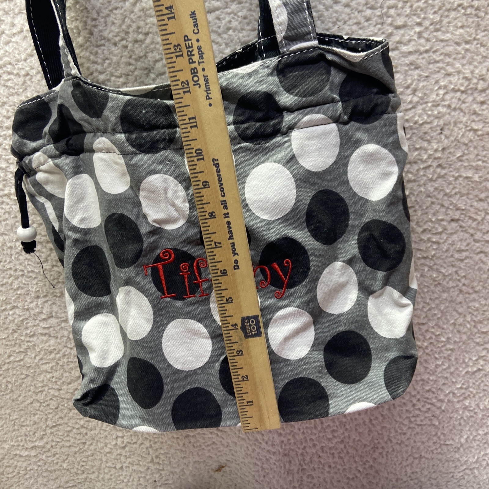 Thirty-One Around Town Tote in Gray/white/Black. Tiffany