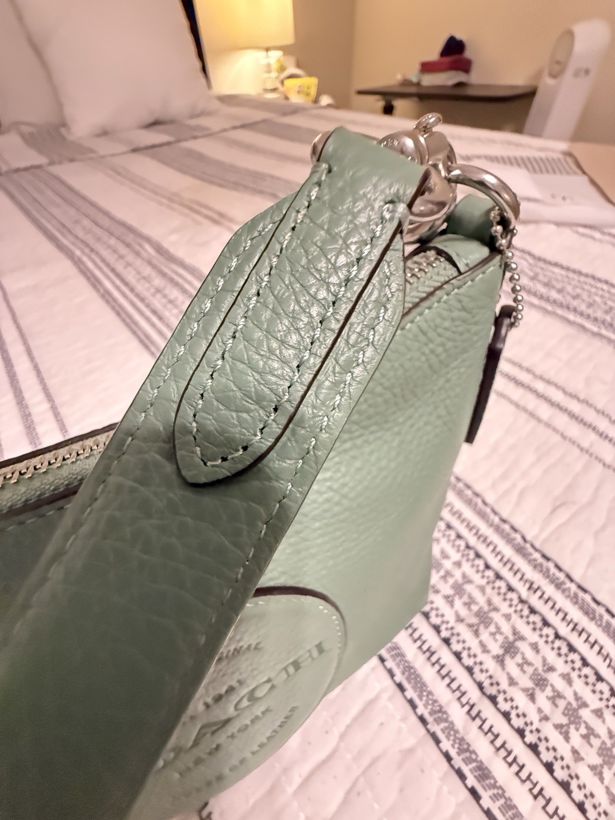 Coach Pebbled Leather Shoulder Bag In Excellent Condition, Green