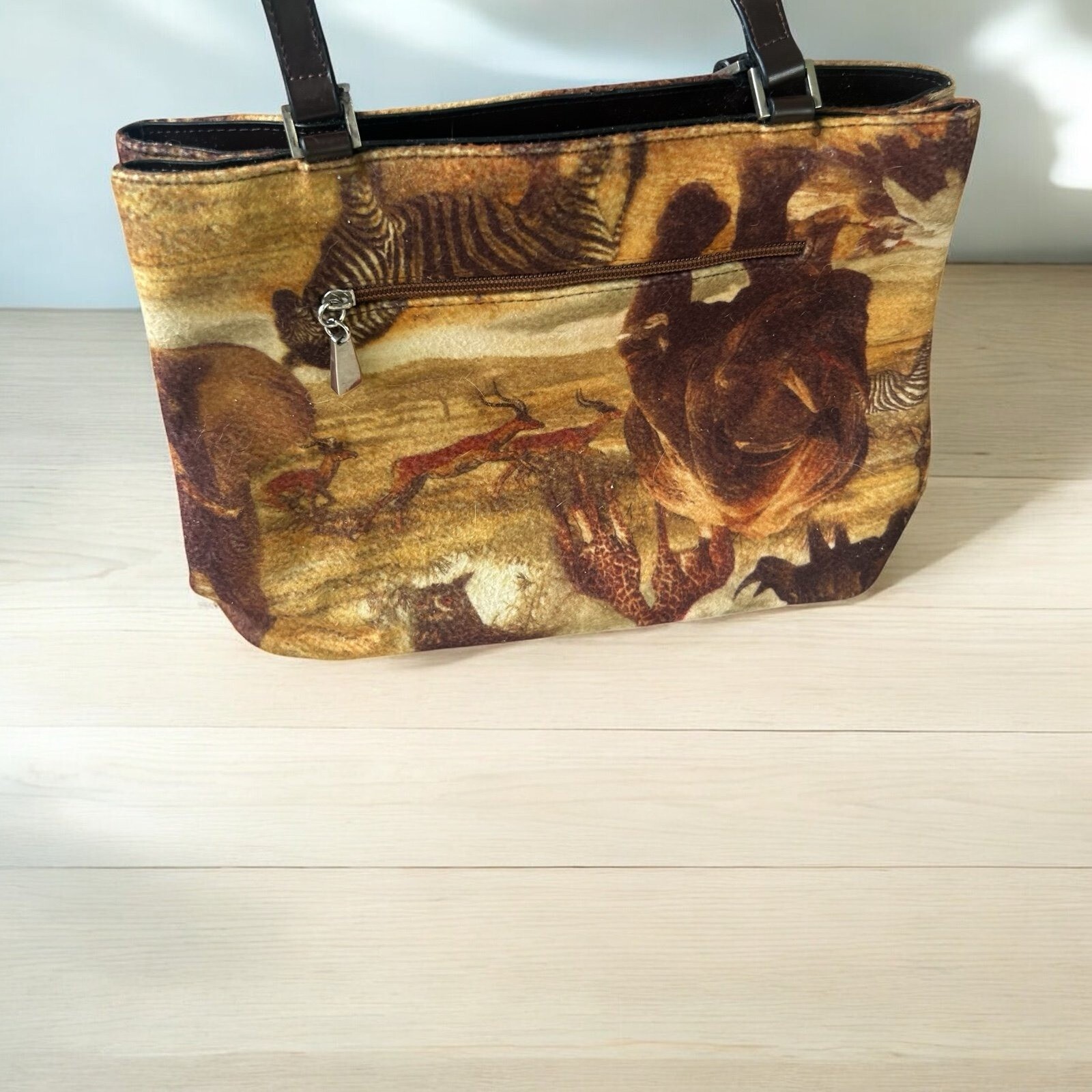 Retro Safari Animal printed shoulder bag, unbranded, rare, felted