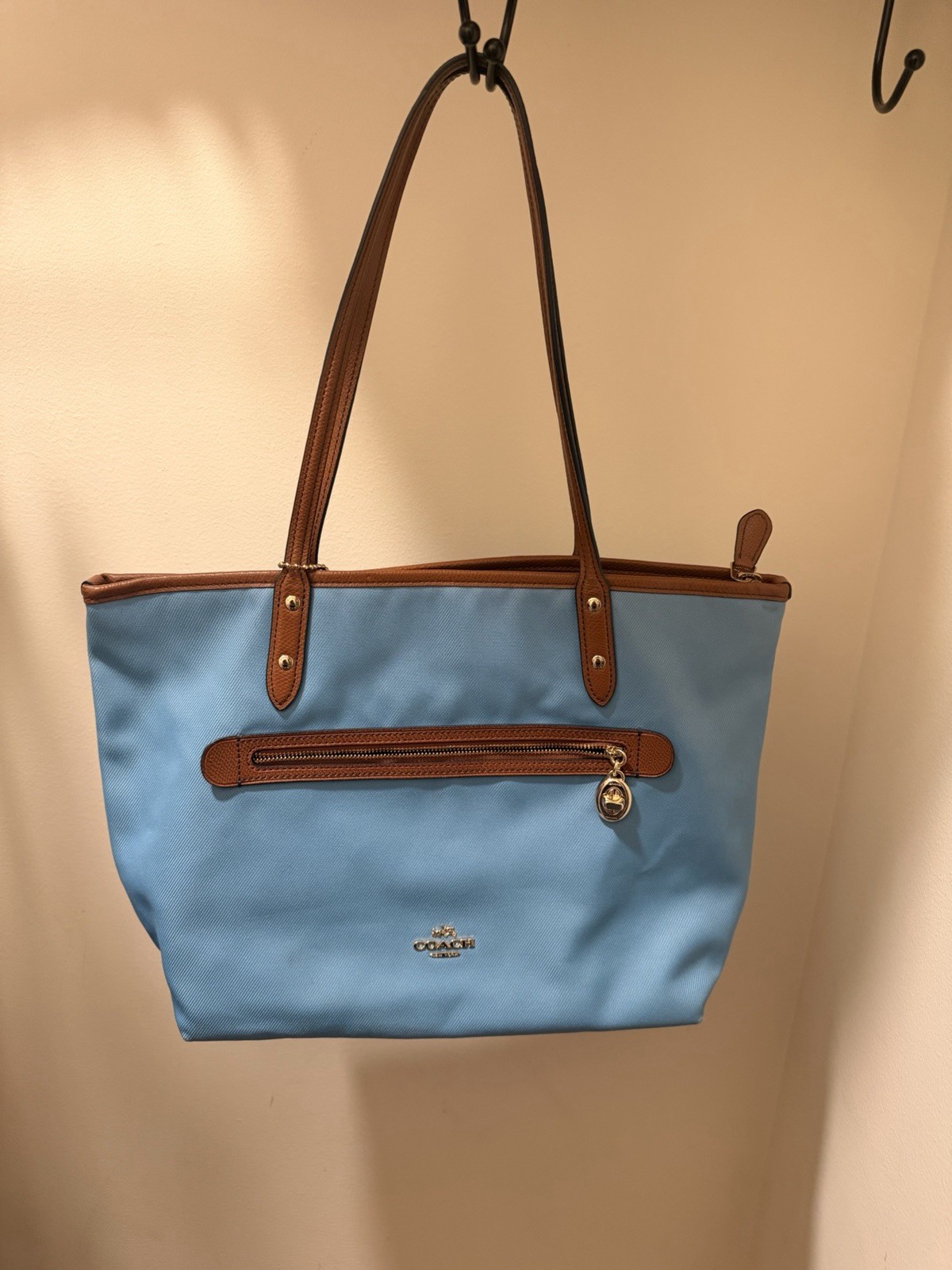 Coach Blue/Brown Tote Bag Zip Closure Front Zip Pocket Gold Hardware Bag Charm