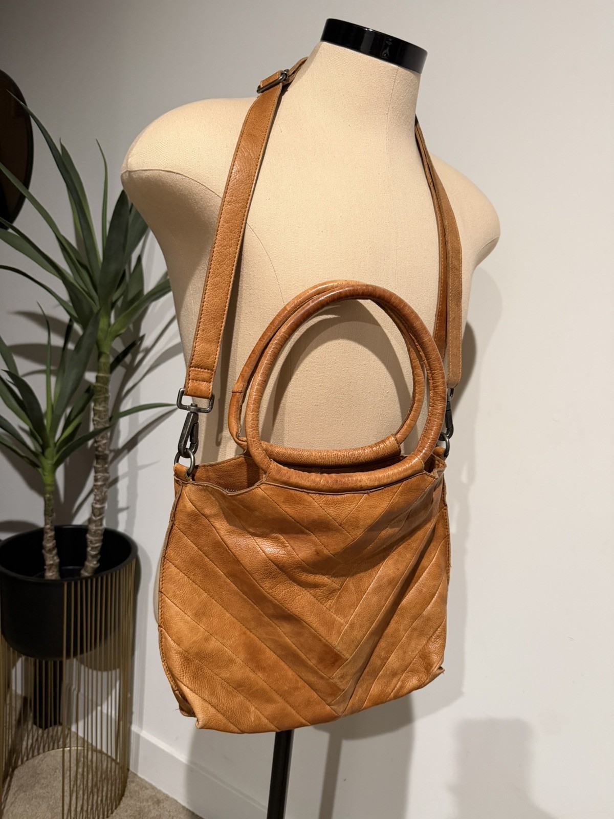 Latico Genuine Leather Satchel Crossbody Bag Cognac Brown Chevron Boho Purse