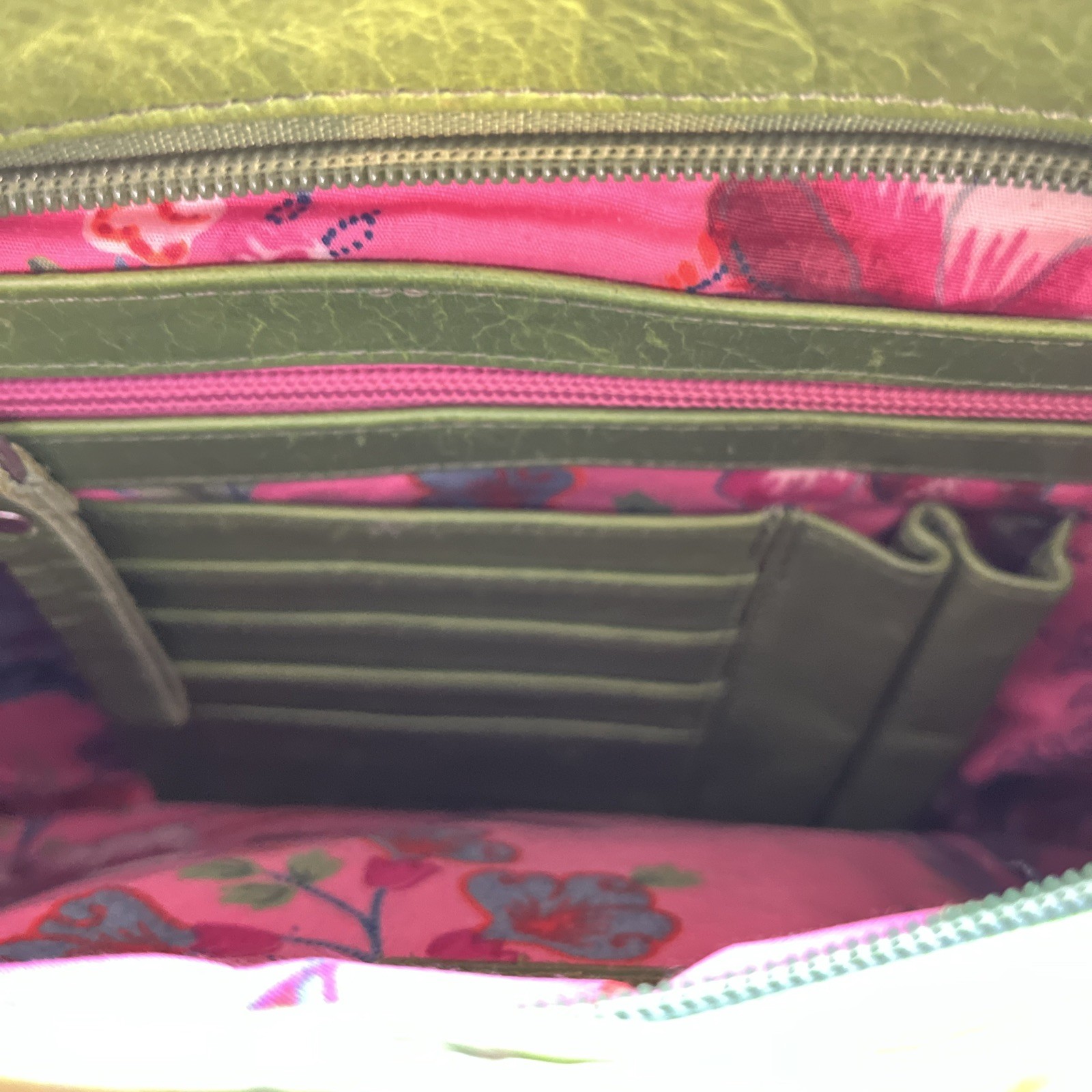 Latico Leather Green Shoulder Bag Y2K Chunky Zip Closure Floral Lined Pockets