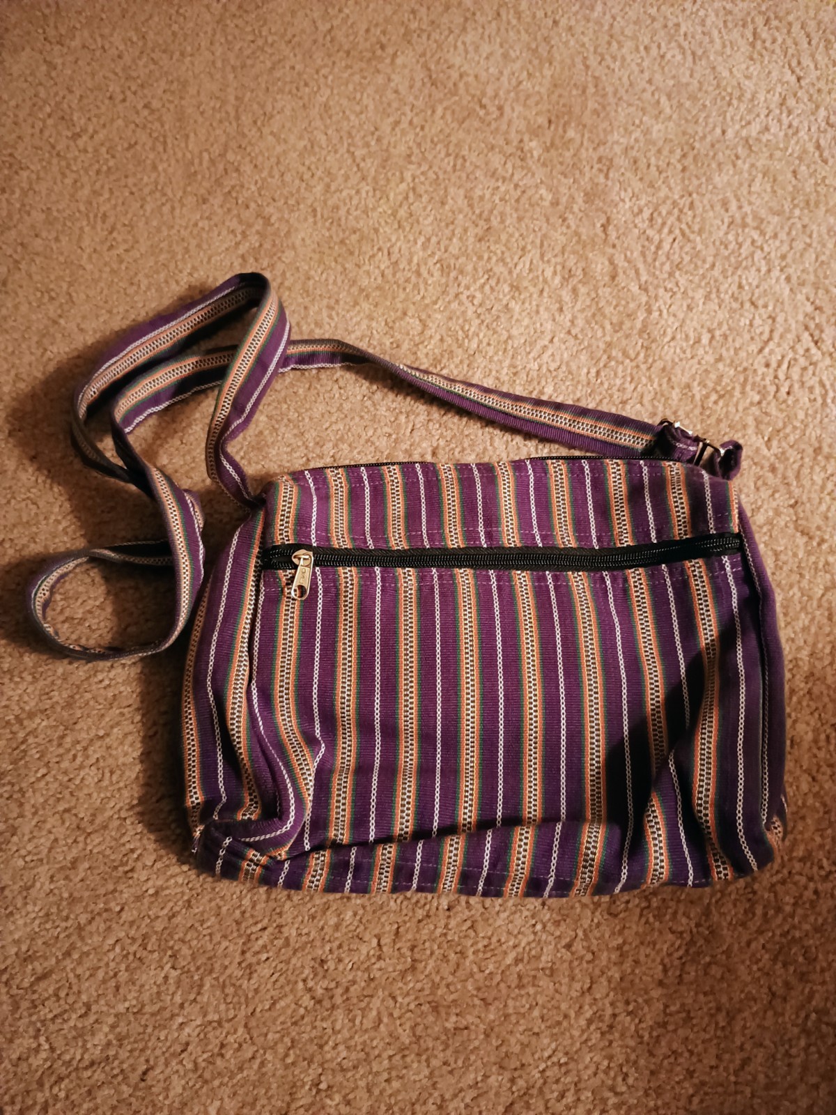 Purse Women’s Striped 5 Zipper Compartments Adjustable Strap 9in depth 11in Wide