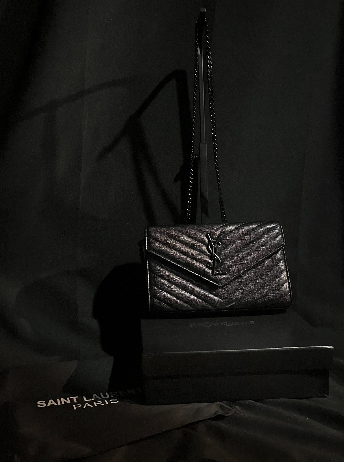Saint Laurent YSL Quilted Chevron Envelope Shoulder Bag black, black Chain Strap