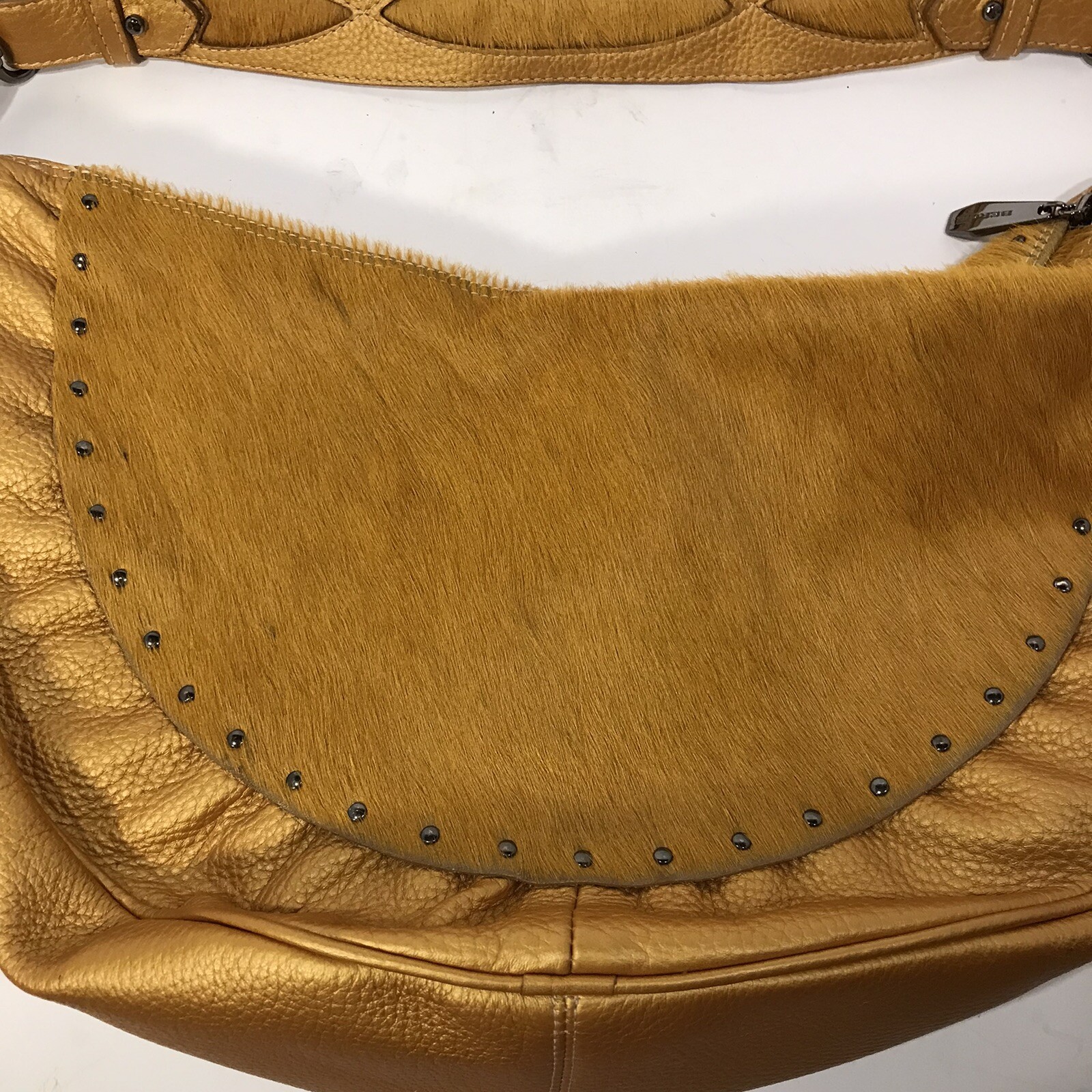 Berge Italy 100% Leather&Calfskin Handbag in Gold Made in Italy-Unused Condition