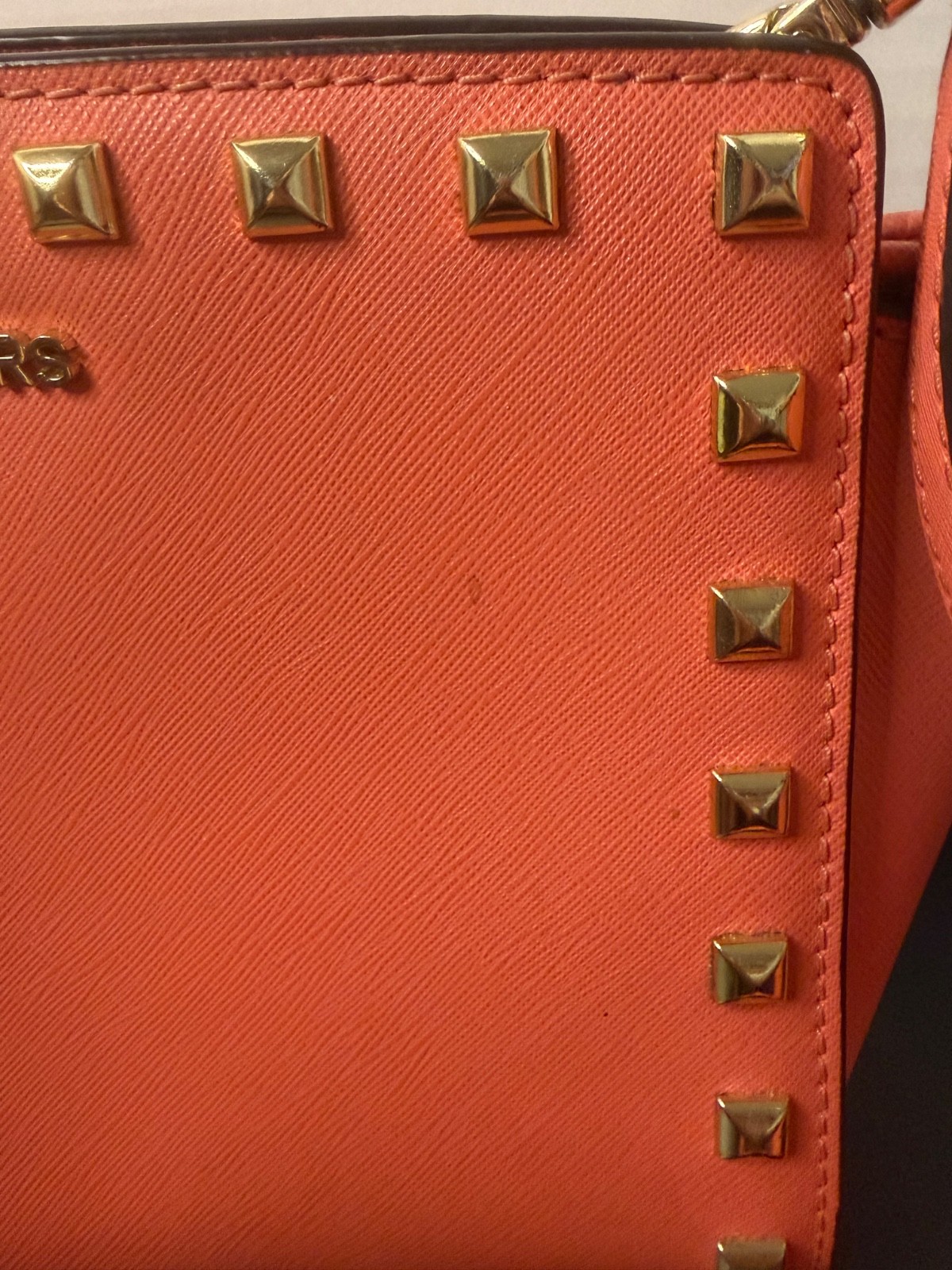*MICHAEL KORS* Selma Medium Studded Staffiano Leather Messenger Crossbody Purse