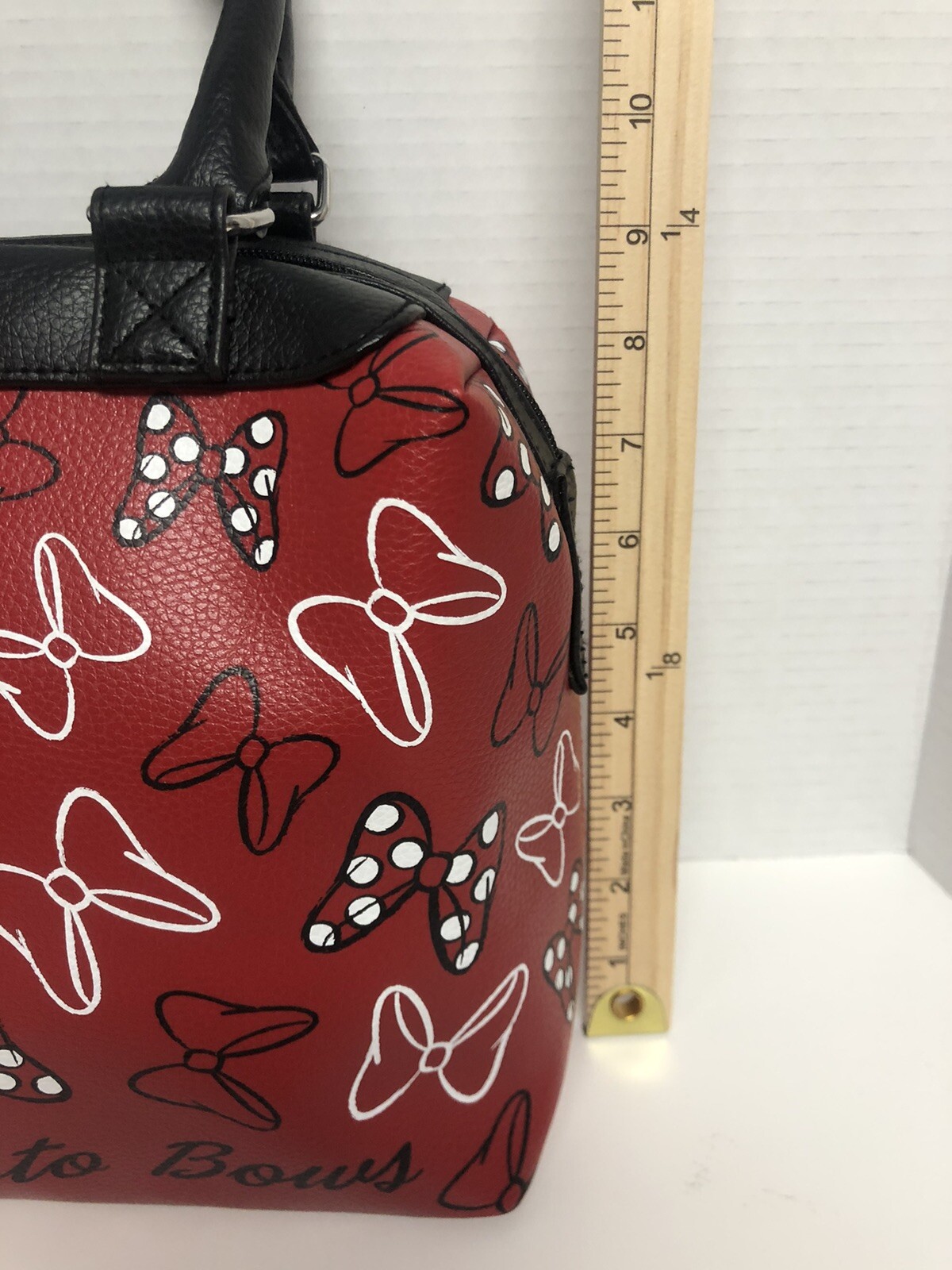 Limited Edition Disney Parks Minnie Mouse Say Yes to Bows Satchel Handbag Purse